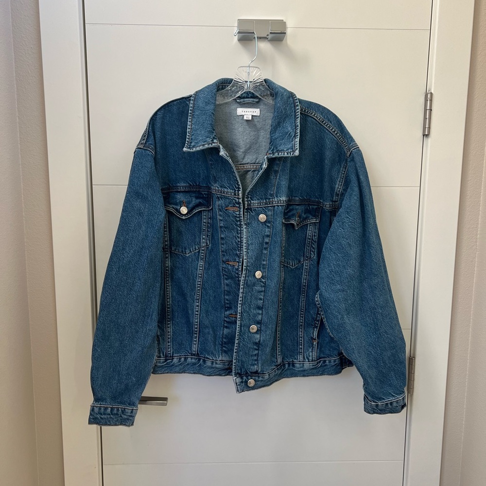 Top Shop Jean Jacket. Size: US 6